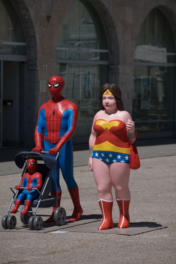 Spiderdad & Wonderwoman Curvy