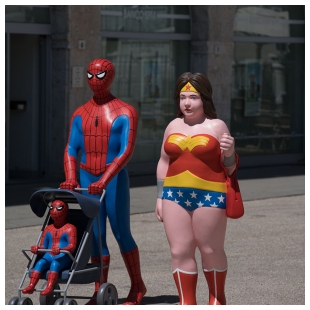 Spiderdad & Wonderwoman Curvy